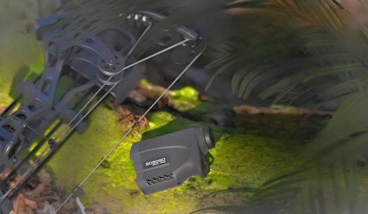 Why Hunters Need a Hunting Rangefinder with Illuminated Display? 4 Reasons